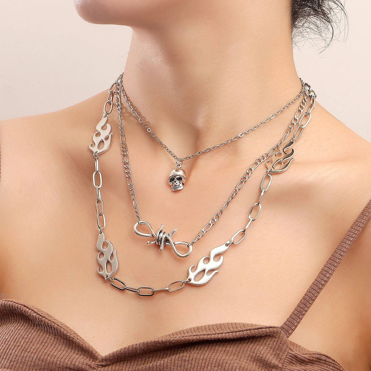 

Punk Multi-layer Flame Shape Ins Necklace Women's Jewelry Accessories Skull Clavicle Chain Necklace Holiday Gift Wholesale