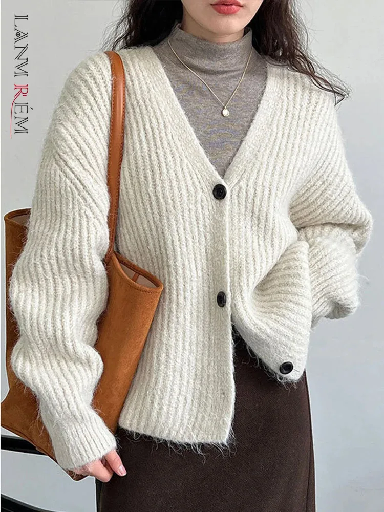 

[LANMREM] Fashion Wool Knitting Cardigan Sweater For Women V Neck Single Breasted Casual Loose Warm Tops 2023 Winter New 26D7620