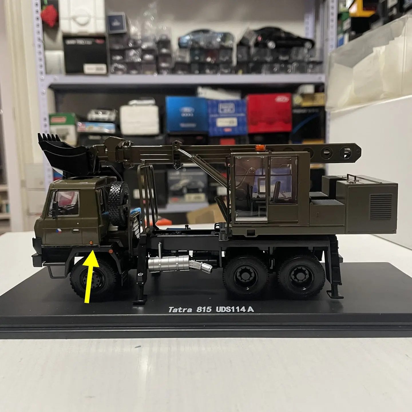 Фото Масштабная модель экскаватора Tatra 815 UDS114A из литого сплава, 1:43, классика, ностальгия, подарки для взрослых, сувенир, статическая модель для демонстрации №2