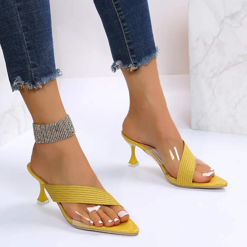 2023 Women Clear Band Flat Slides Sandals Fashionable Summer Shoes Summer New Outdoor Beach Sexy Woman Slippers