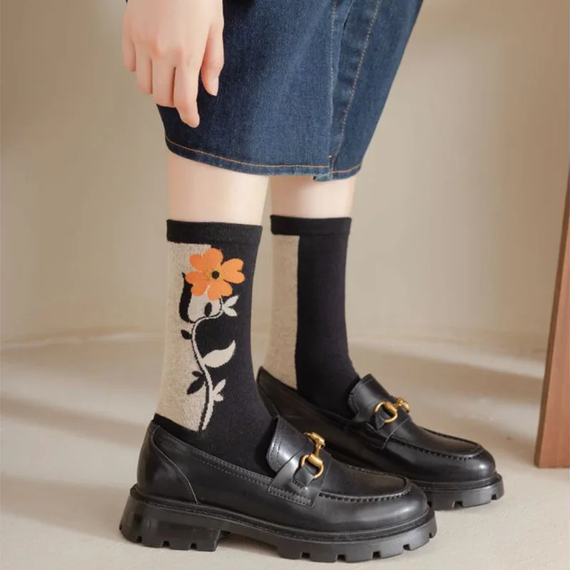 5 Pair Lady Style Pure Cotton Socks Vintage Print Long Winter Women Socks Set Kawaii Foot Warmers Girl Comfortable Vrouw Sokken