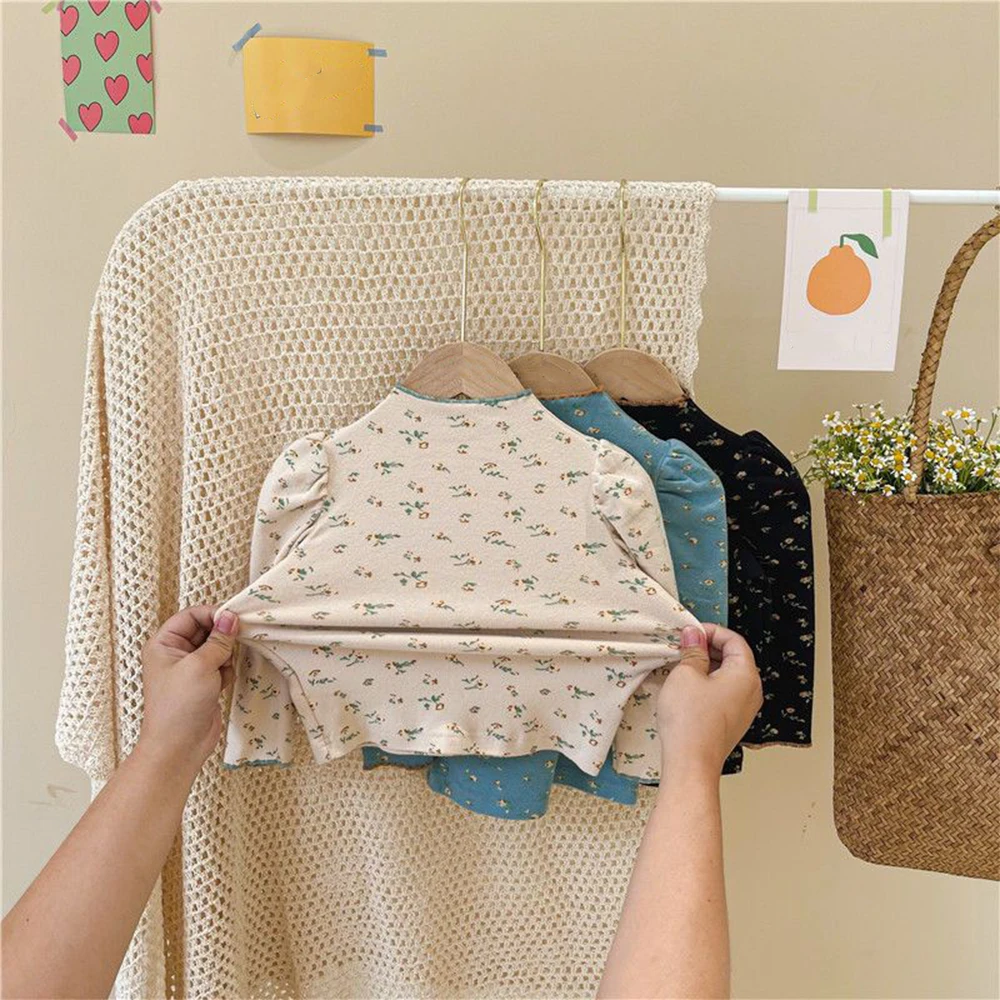 

Menoea/осенний комплект для девочек, новинка, милая рубашка с цветочным принтом и высоким воротником детская футболка с длинными рукавами