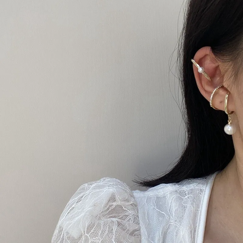 

Geometric Pearl Ear Bone Clip Without Pierced Female High-end Sense of Retro Simple Personality Ear Clip Cochlear Clip Ear Hook