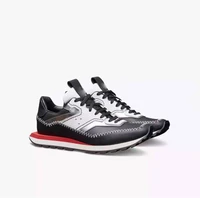 the new series of leather sports shoes are made of multi element materials and various colors and fresh inspiration