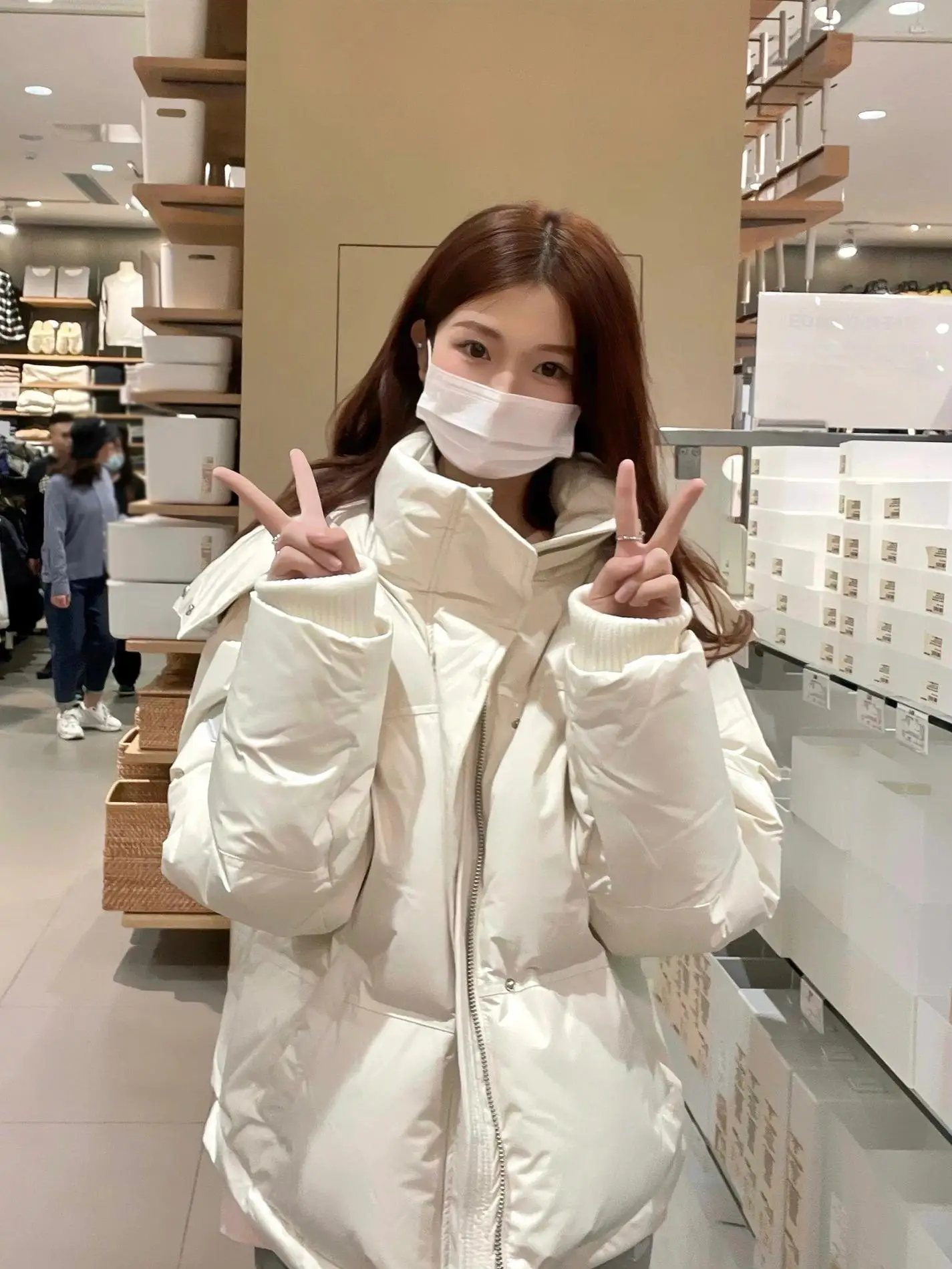 Корейская серия популярный серый пуховик с капюшоном одежда хлопковой