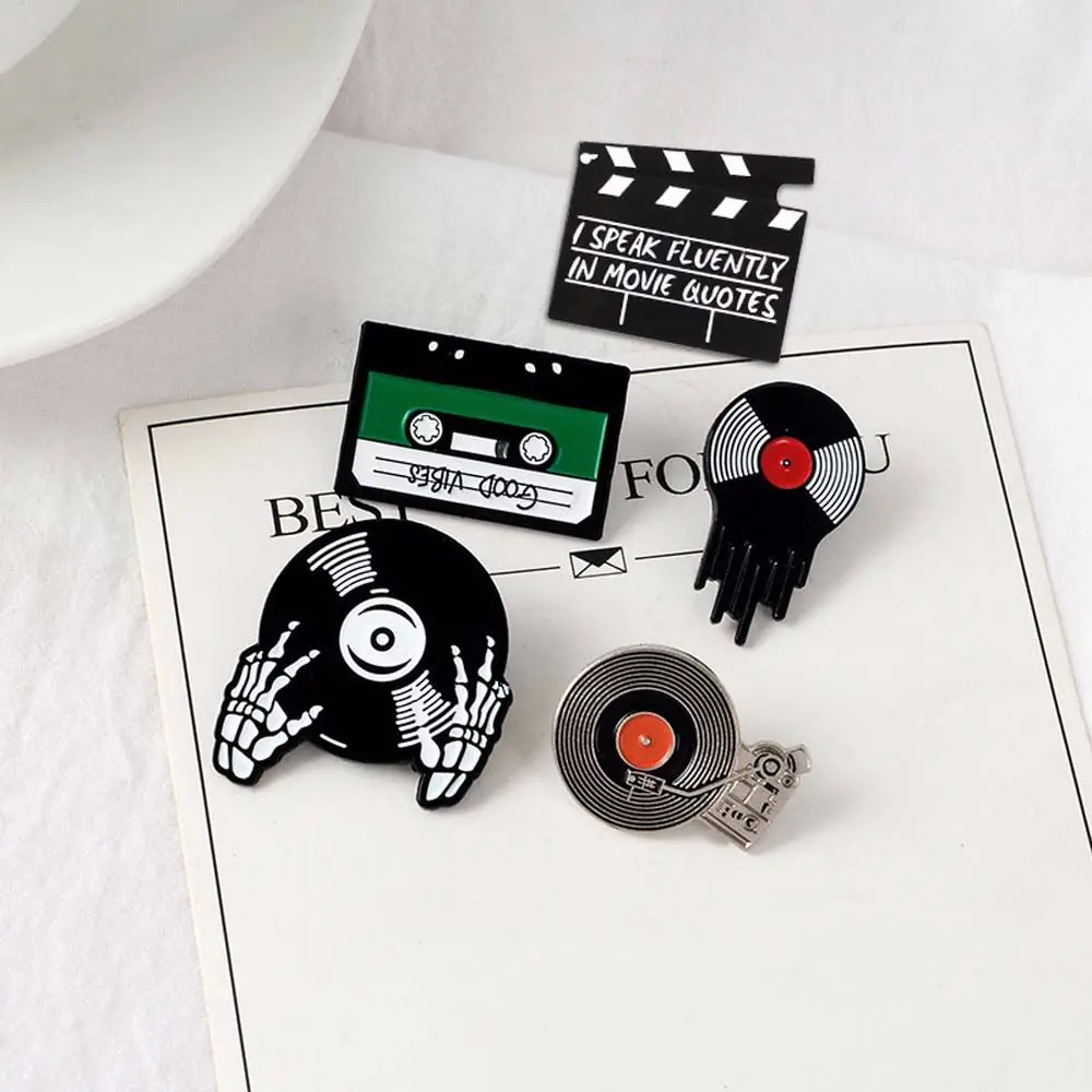 

Backpack DJ Vinyl Jewelry Punk Music Lovers Record Player Gift For Women Kid Lapel Pin Enamel Pin Badge Brooches