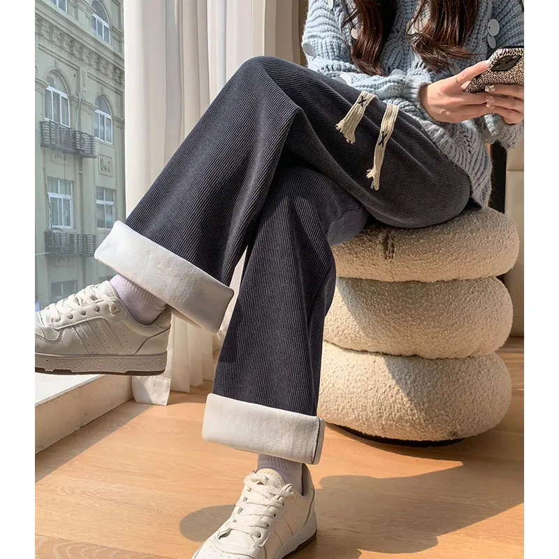 

Брюки женские с широкими штанинами и флисовой подкладкой, утепленные прямые свободные трикотажные повседневные спортивные штаны из синели...