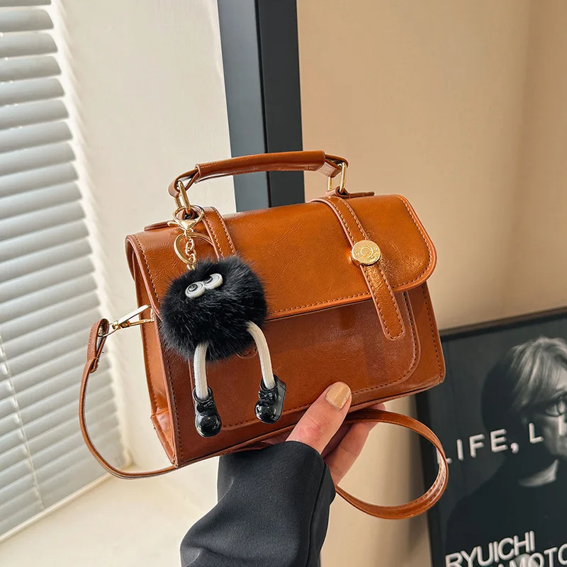 

2023 Autumn Fashion Casual Small Backpack Niche Trend New Shoulder Bag Women's Casual Travel Handbag Trend Purses and Handbags
