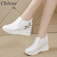 ladies embroidered casual shoes 2022 spring new pointed toe ladies height increasing slip on loafers 35 41 female sport sneakers