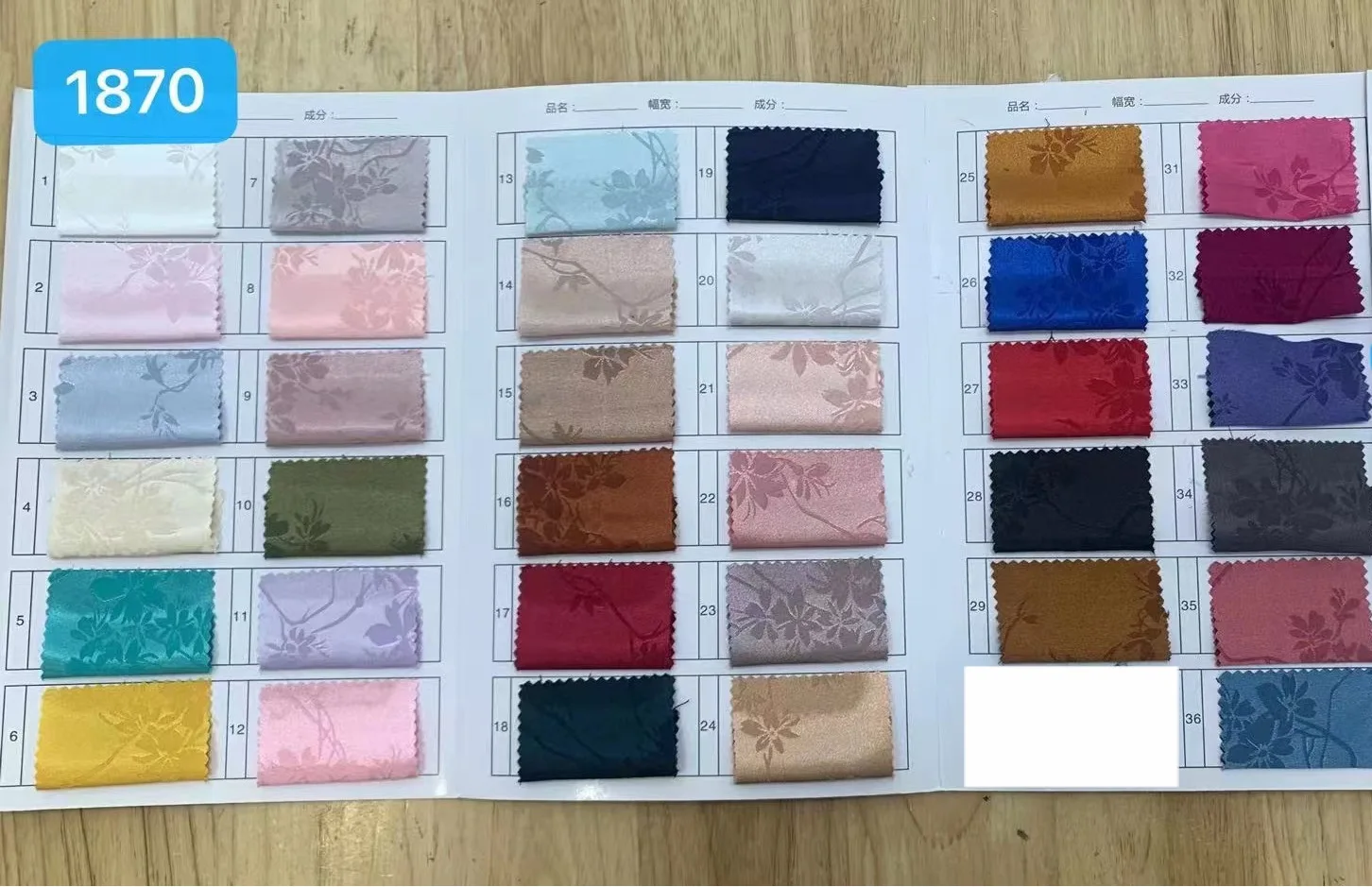 3/5/10m Silky Satin Fabric Floral Jacquard Cloth for Dress Shirt Material Black White Blue Green Pink Red by the meter - купить по