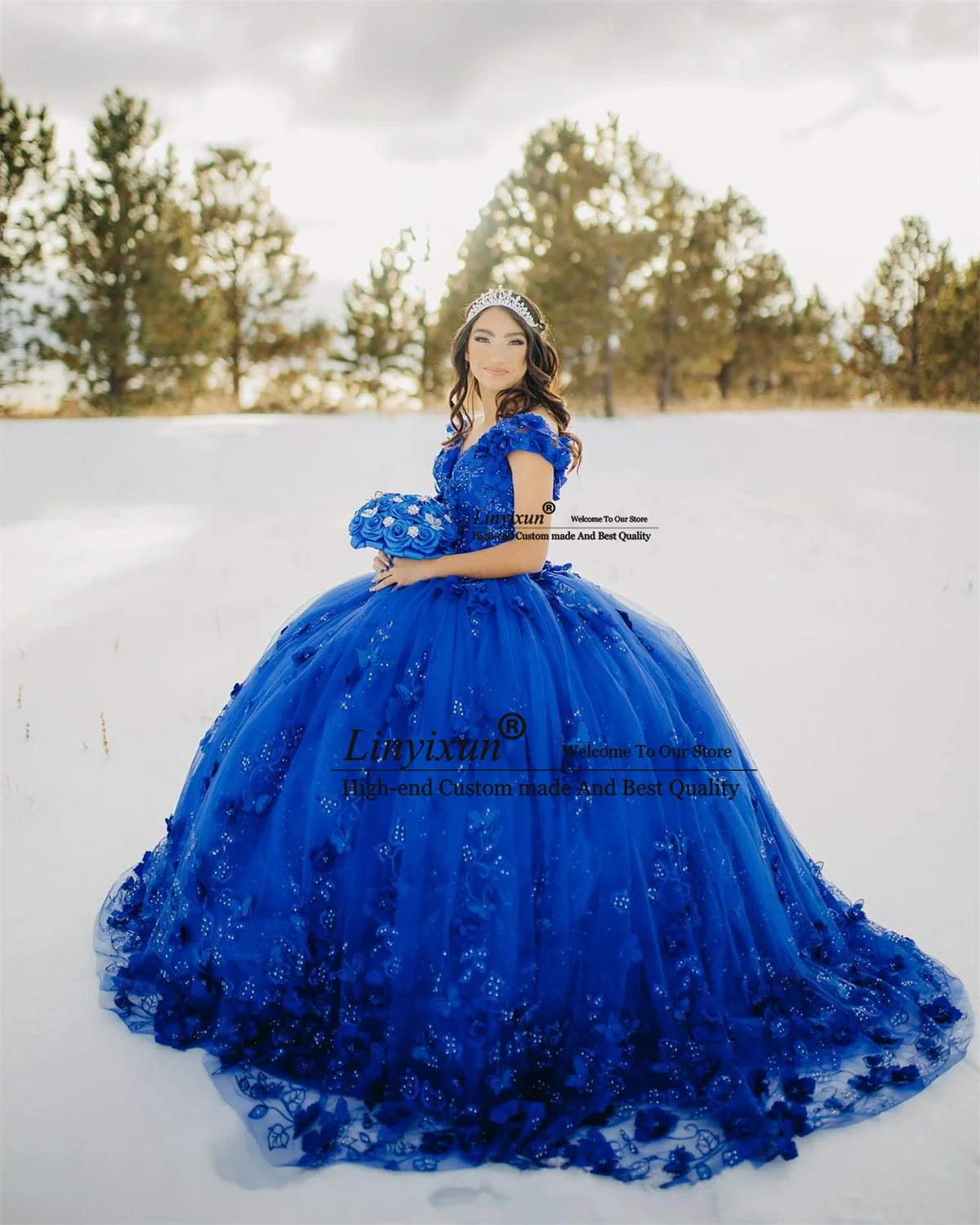 Платье для девочек 15-16 лет с 3d-аппликацией