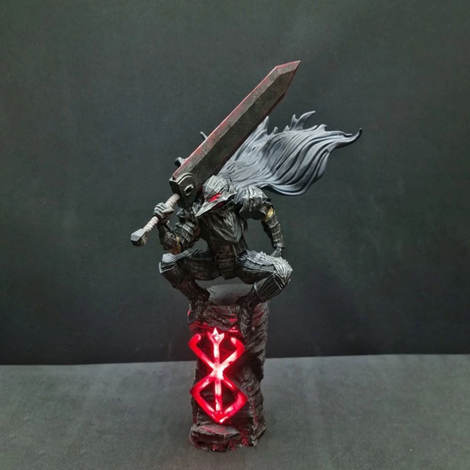 

Crow Head Swordsman Night Light Resin Handicraft Home Desktop Ornaments Berserk Guts Night Light Resin Crafts Home Desktop