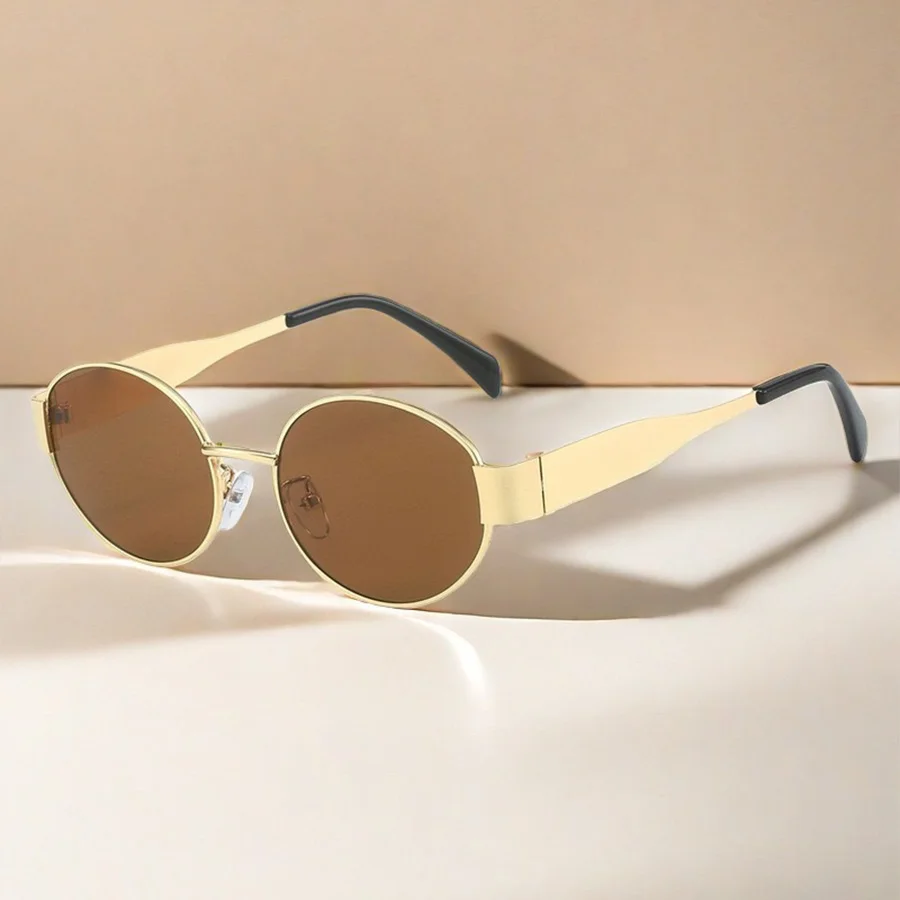 Очки солнцезащитные женские в металлической овальной оправе винтажные