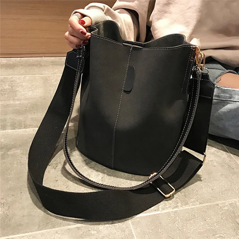 

Bag Women 2022 Wild Crossbody Bag Shoulder Frosted Large Capacity Fashion Casual Wide Shoulder Strap Bucket Bag