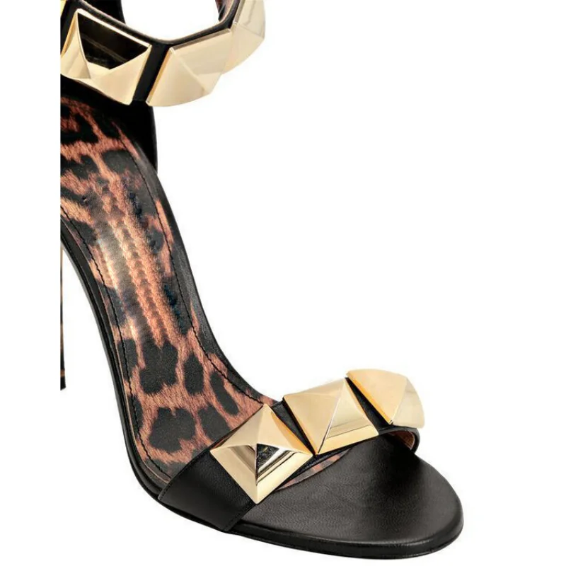 Rivet Thick Heel Sandals for Women 2023 Summer New Square Head Open Toe Line Buckle Leather Mid-heel Willow Shoes M68