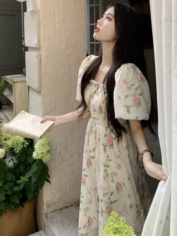 Женское платье до середины икры элегантное Свободное с квадратным вырезом и