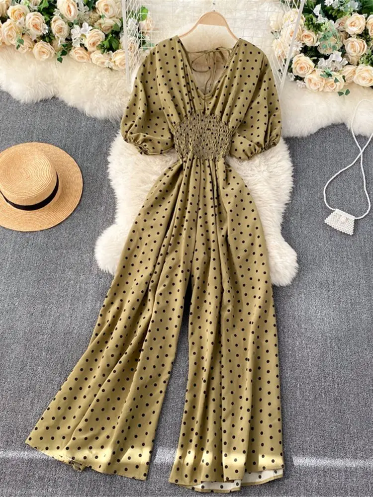 Женский комбинезон в горошек повседневный с V-образным вырезом и коротким