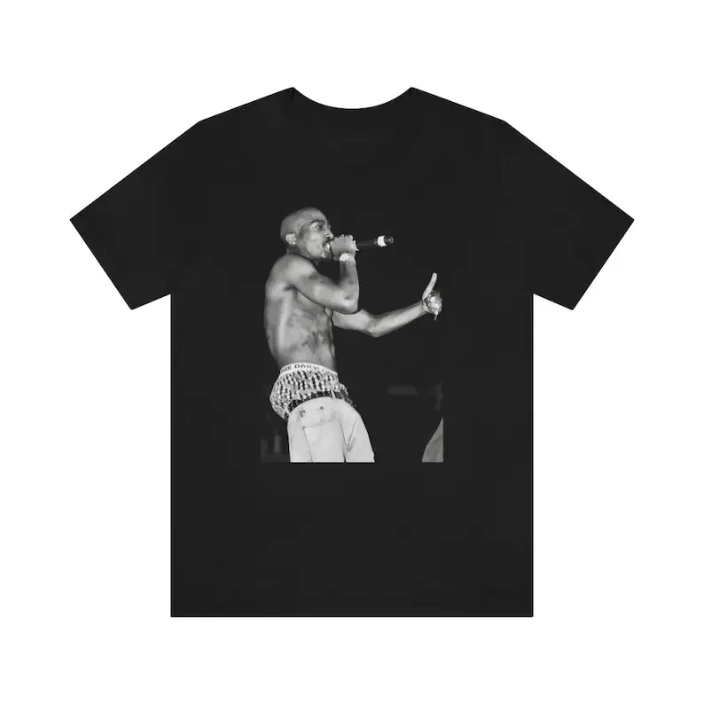 

Tupac 2PAC Aesthetic Clothing Premium men Crew Neck T-Shirt Rap Music Gift Birthday Gift Music Shirt Minimalist Streetwear
