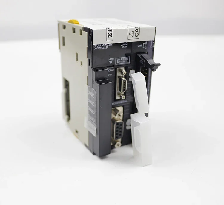 программируемый логический контроллер CJ1M-CPU23 Модуль ЦП 16-точечный тип различных