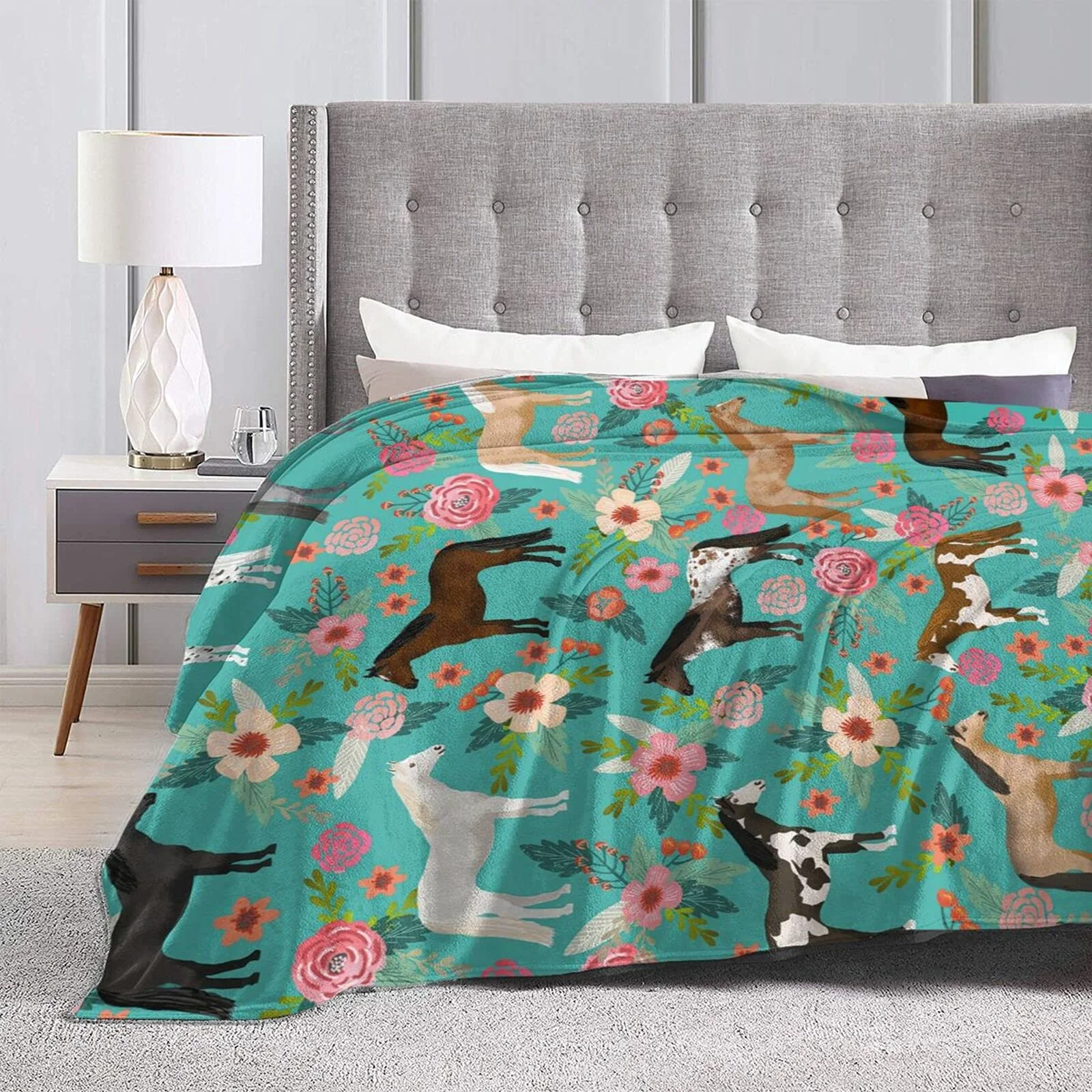 

Blankets Flannel Bed Couch Throws Lightweight All Seasons Suitable Women Men Kids Couple Camping Customized Horses Flora Flowers