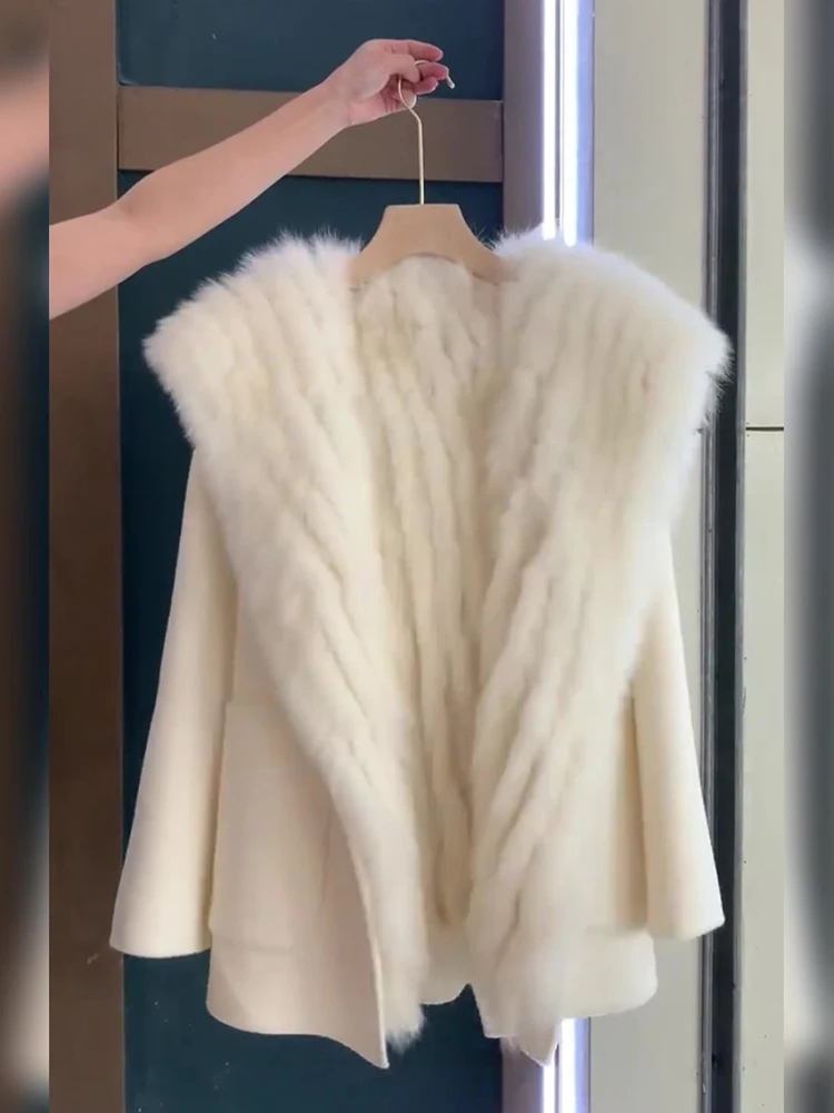 Woolen Coat High-Grade White Cape Fleece-Lined Thick Woolen Coat Women 'S Autumn And Winter