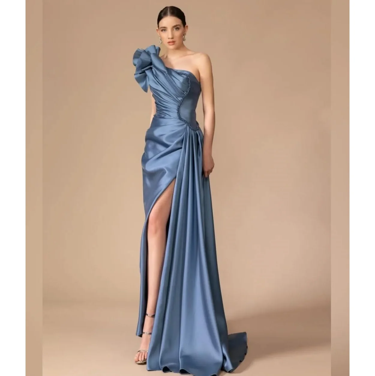 Welove Элегантные вечерние платья на одно плечо с бисером 2025 Индивидуальные русалки