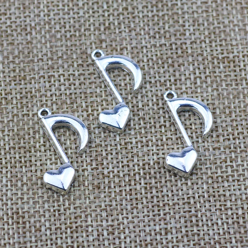 

15pcs/Lot 25x17mm Music heart notes charm Antique Silver Color hand Pendants for DIY Making Handmade Jewelry