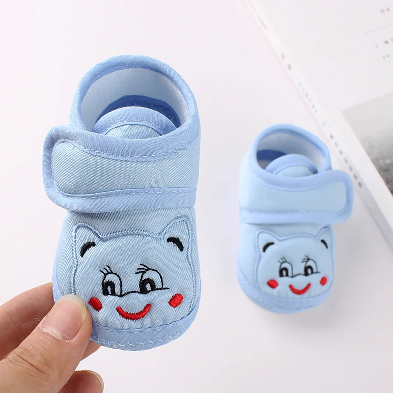 

Обувь для новорожденных девочек и мальчиков, нескользящая обувь с мягкой подошвой из мультфильма, детская Удобная хлопковая обувь для малышей, обувь для первых прогулок