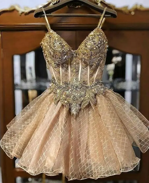 

champagne prom dresses 2022 short sweetheart neckline lace appliques crystal lace mini homecoming dresses cocktail dresses