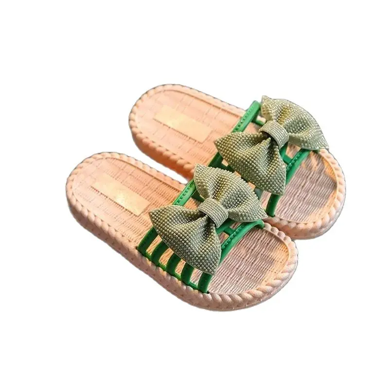 

Симпатичные шлепанцы для девочек с цветами, Нескользящие дышащие шлепанцы для пляжа в стиле принцессы на плоской подошве, новинка 2023