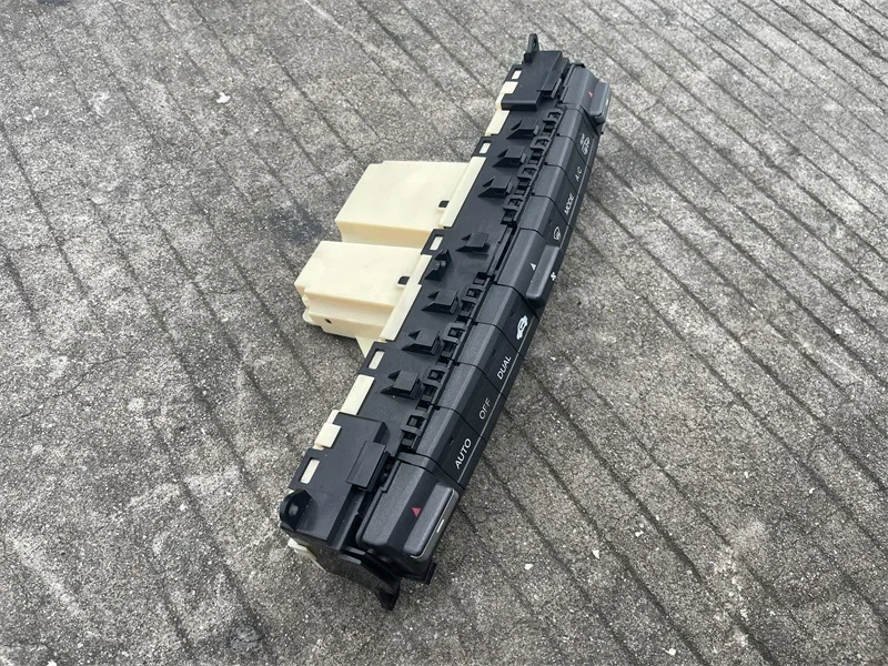 Выключатель кондиционирования воздуха Honda 8 поколения Accord 08 ~ 12 лет Hiromoto 2.4 Панель