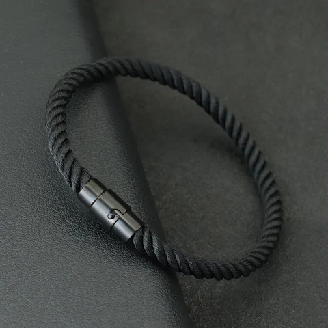 Мужской черный браслет из паракорда Noter