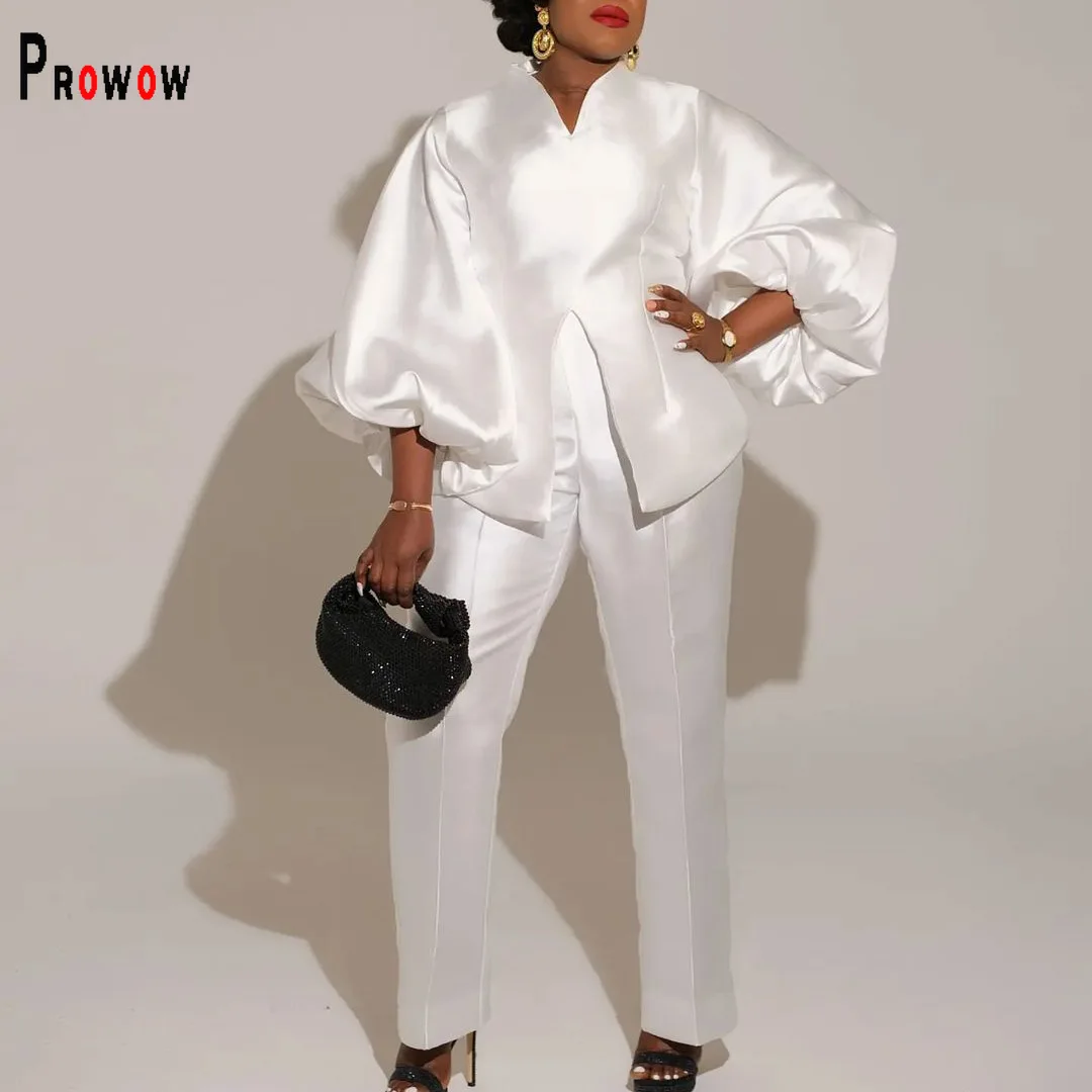 Костюм брючный женский из двух предметов однотонный на весну/осень