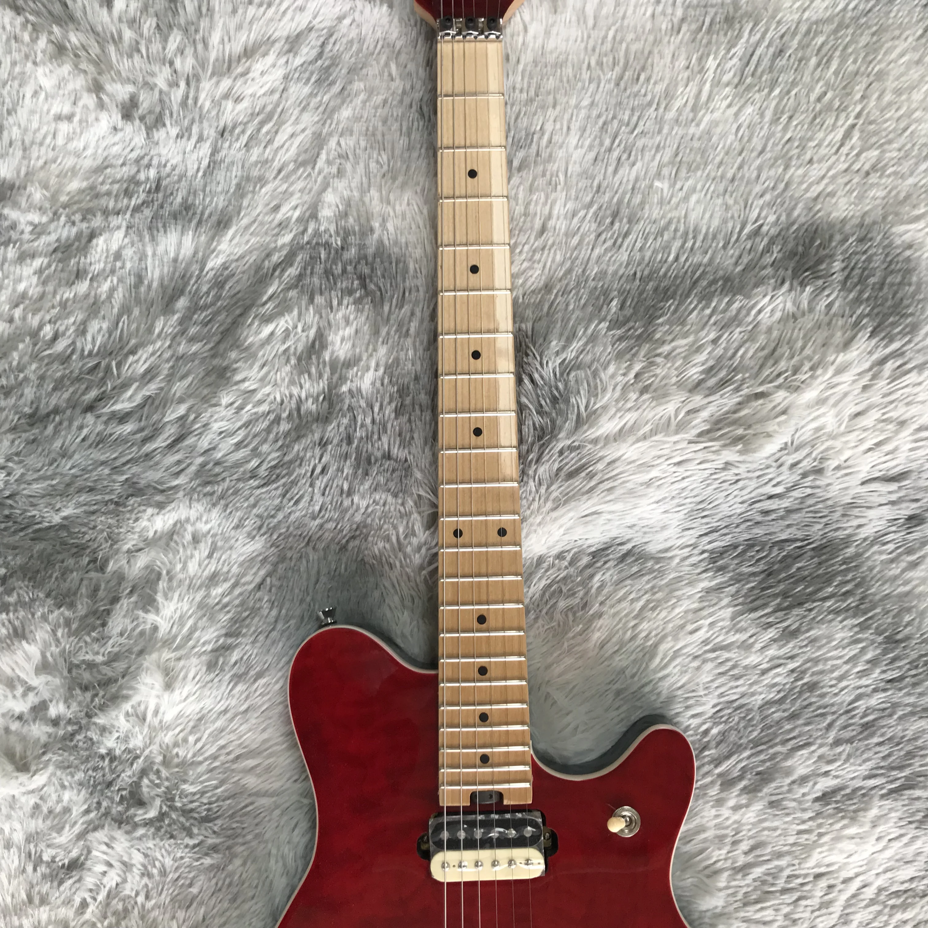 Электрическая гитара красного цвета, сделано в Китае, древесина клена, фингерборд, 22 Лада, вы можете сделать его на заказ