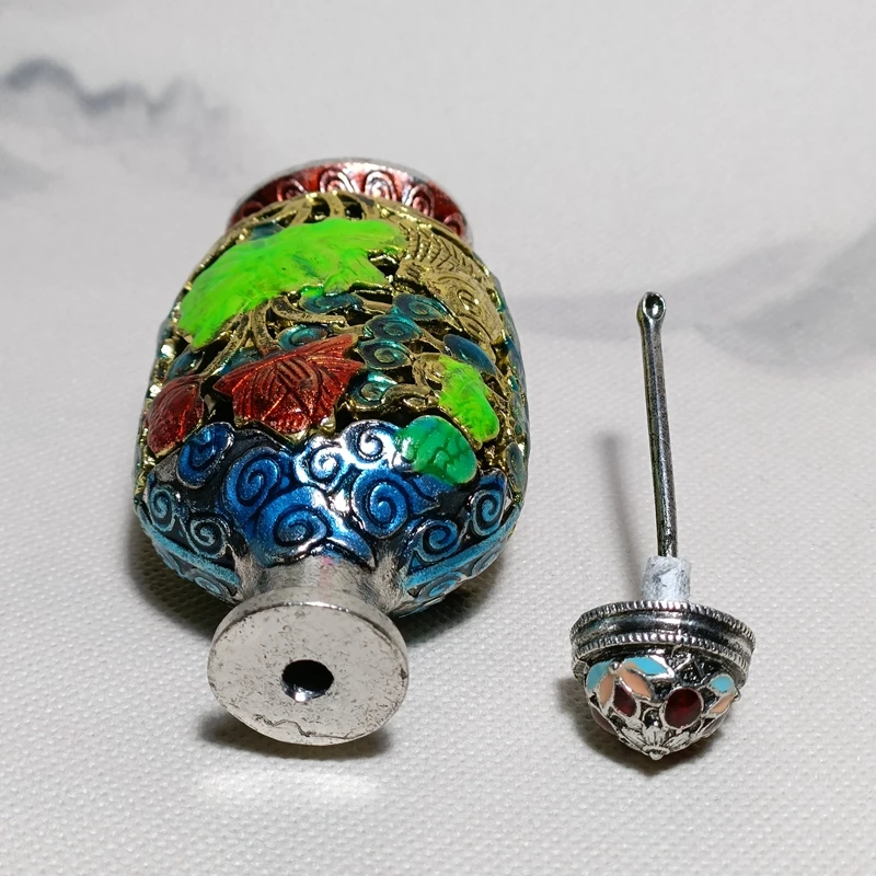 Китайская двухсторонняя плотная бутылка из чистой меди с внутренней покраской в