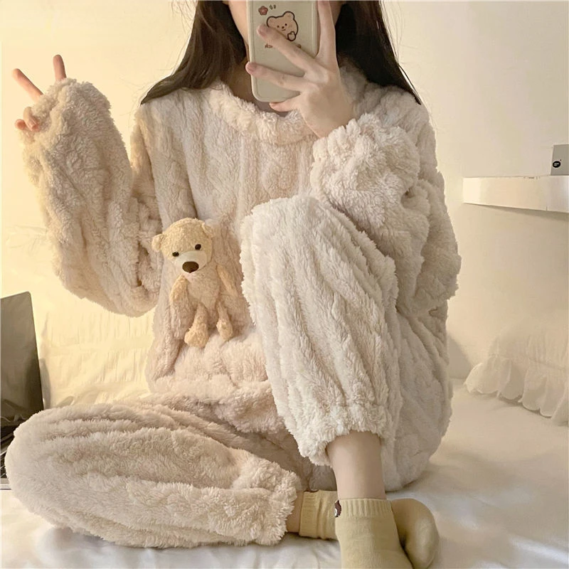 Winter Women Flannel Pajama Sets Cute Round Neck Sleepwear Long Sleeve Coral Velvet Comfortable Loose Lounge Wear Sweet Cartoon