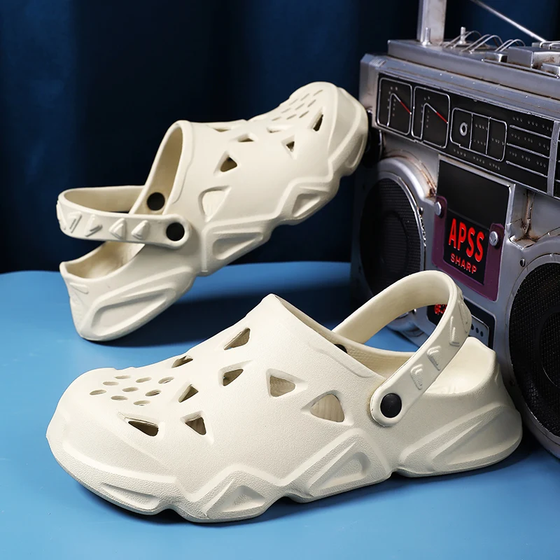 Fashion Comfortable Garden Clogs Shoes Trendy Anti-skid Waterproof Sneakers