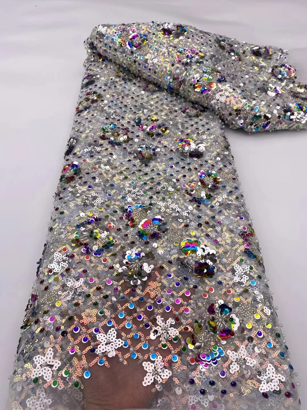 

African Luxurious Clolufull Sequins Tulle Fabric 2022 Nigerian Heavy Handmade Embroidery Beaded Lace Wedding Prom Dress Sewing