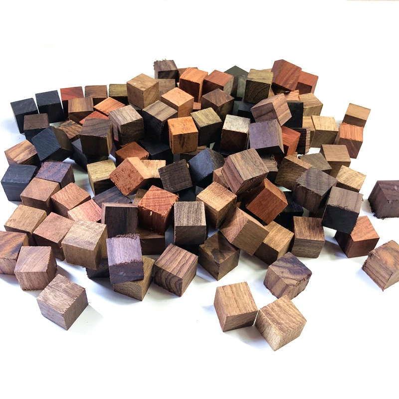 

100 pcs/50pcs Small pieces Sandalwood Rosewood 2*2*2 cm block Pixel block Decorative DIY Magic cube block Black wood