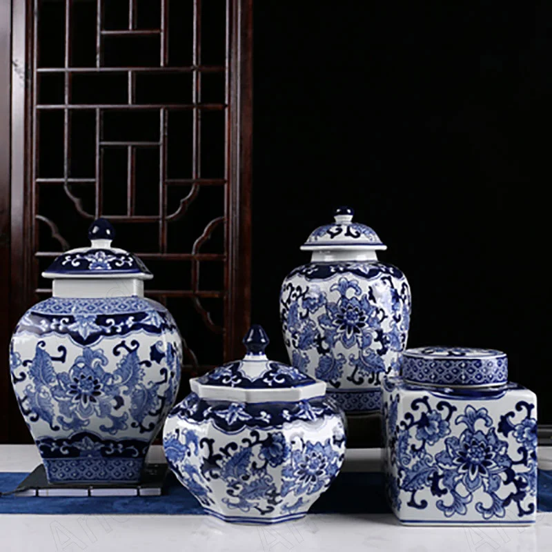 Chinese Retro Ceramic Vase Blue And White Porcelain Desktop Flower Vase Living Room Front  Desk Vase Home Decoration Ornaments