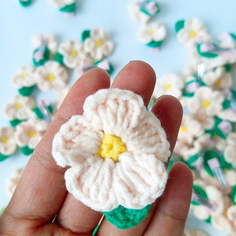 

1pc Princess Wool Crochet Flower Petals Hair Clip Flowers Appliques Trim Knitting Handmade Hairpins Hair Accessories