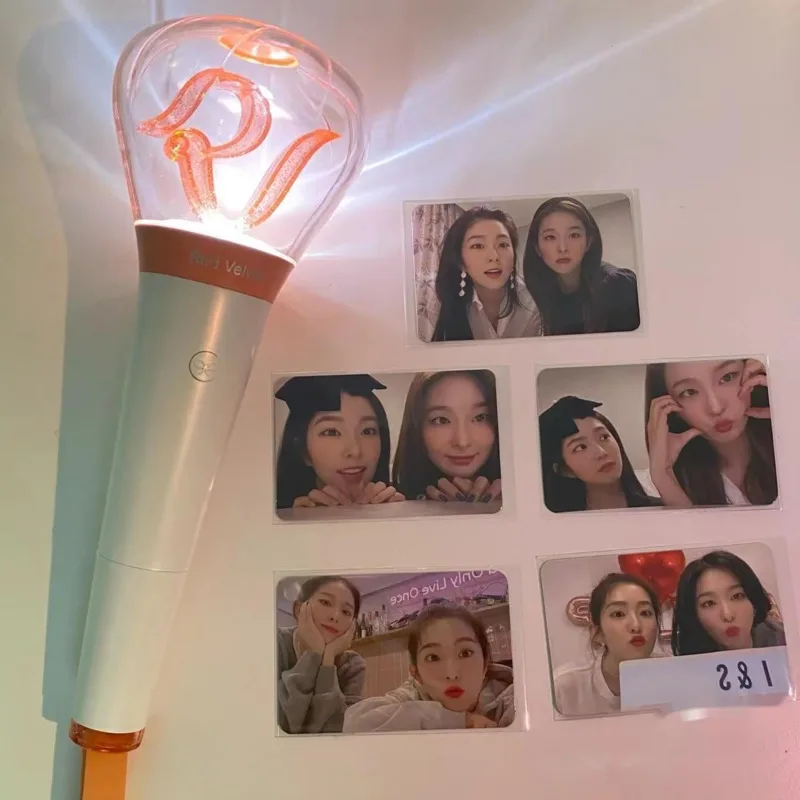

Kpop Red Velvet Lightstick Irene Seulgi Wendy Joy Yeri Concert Hand Lamp Cheer Light Stick Fluorescent Fans Collection Gifts