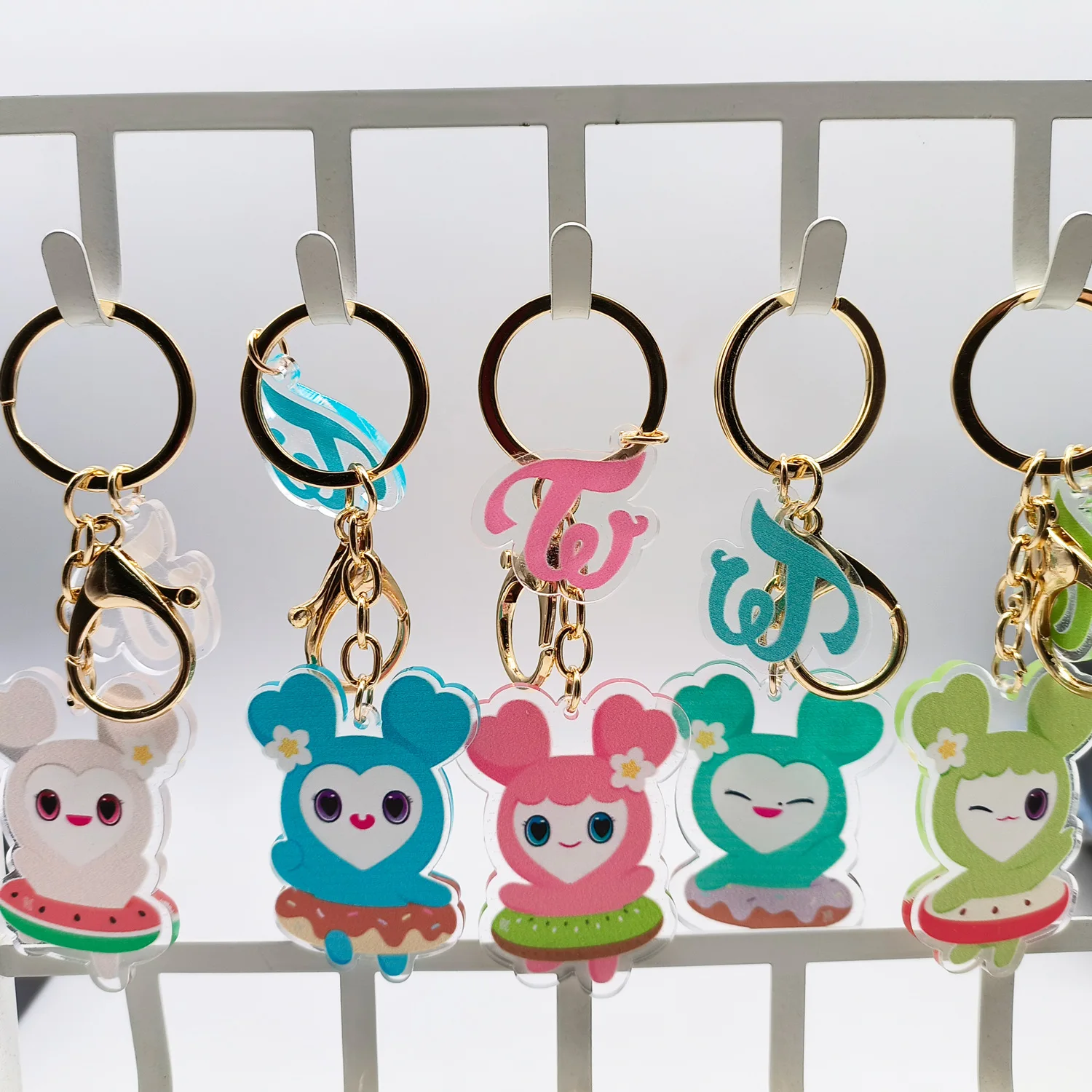 Корейская группа двухсторонний акриловый брелок с мультяшным изображением