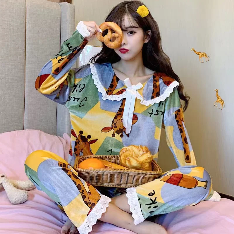 Autumn Winter Gold Velvet Pajamas Sets For Women V-Neck 2Pcs Pyjamas Long-Sleeved Home Clothes Elegant Sleepwear Homewear