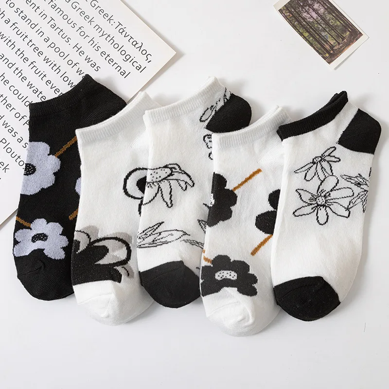 5 Pairs/lot Summer Ins Fresh Elegant Cartoon Lovely Cats Floral Women Short Socks Students Girls Sneakers Dress Cute Ankle Sox