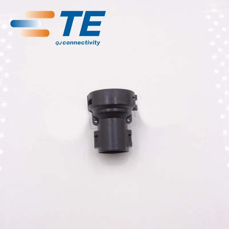 

200PCS 965786-1 Original connector come from TE Straight tail clamp