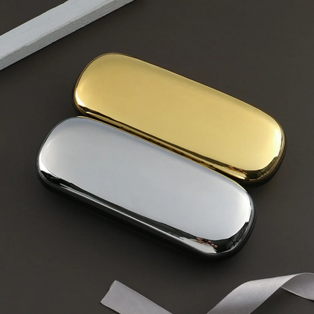 

Fashion Hard Shell Metal Men Spectacle Box Glasses Case Eyeglasses Case Myopia Box