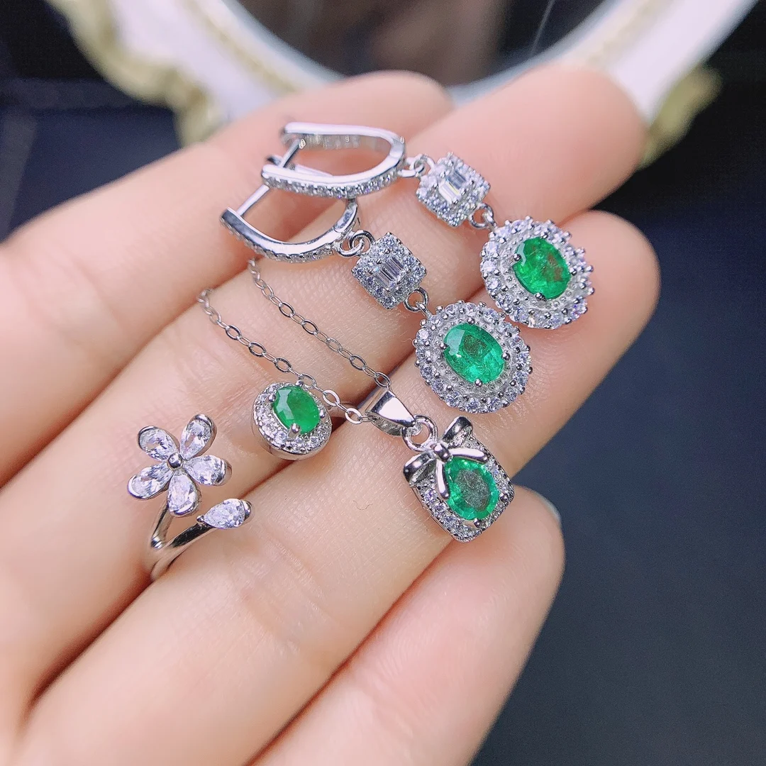 

【M&T】Natural emerald set sterling silver ring earrings necklace elegant elegant high jewelry engagement wedding party gifts