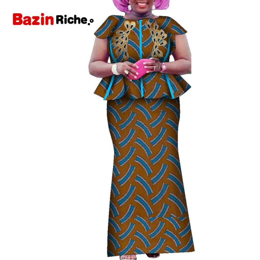 

Traditional African Womens Clothing Two Pcs Applique Decoration Top and Skirt Sets for Party WY9507