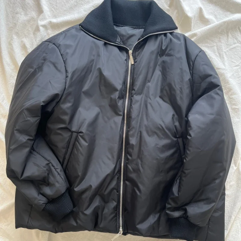 Женская свободная водолазка с рукавами и нитками